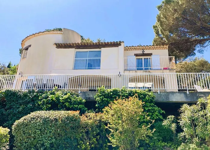 Villa Avec Grande Terrasse Vue Sainte-Maxime